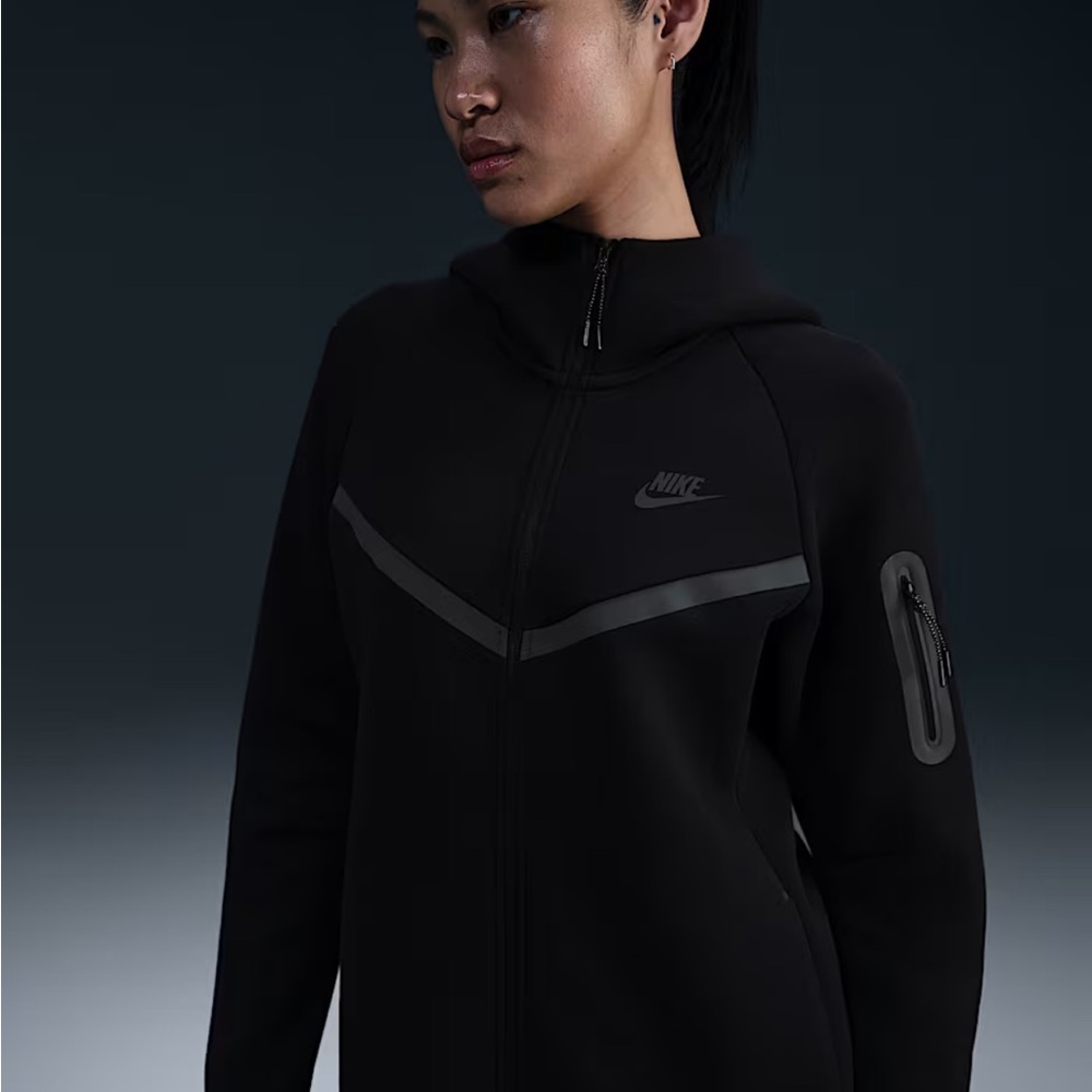 Nike Black and Gray Full-Zip Jacket